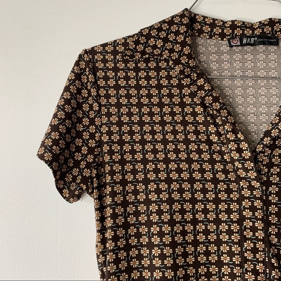 90’s Daisy Tee - Picture 1 of 11